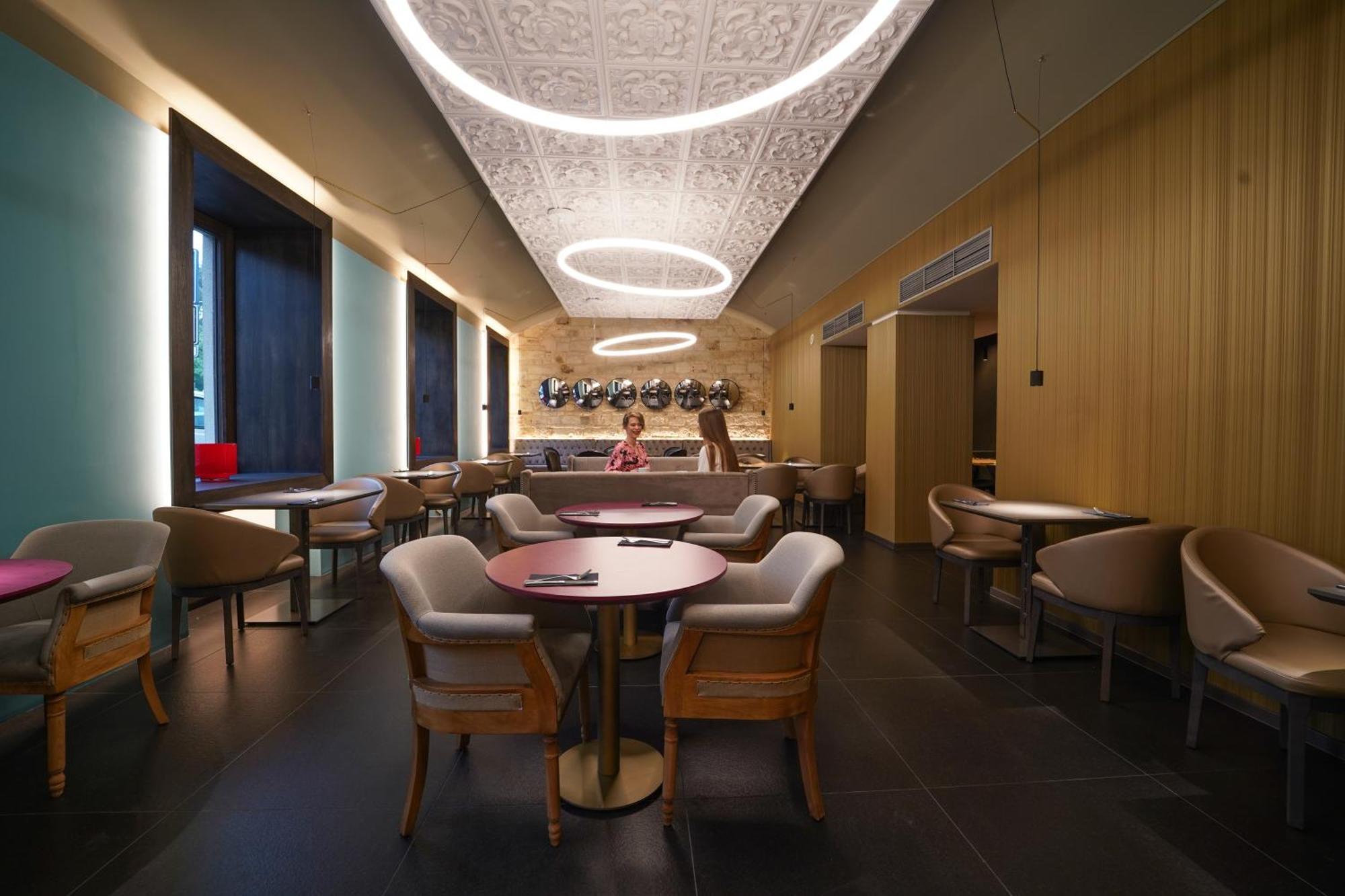 987 Design Prague Hotel Exterior photo