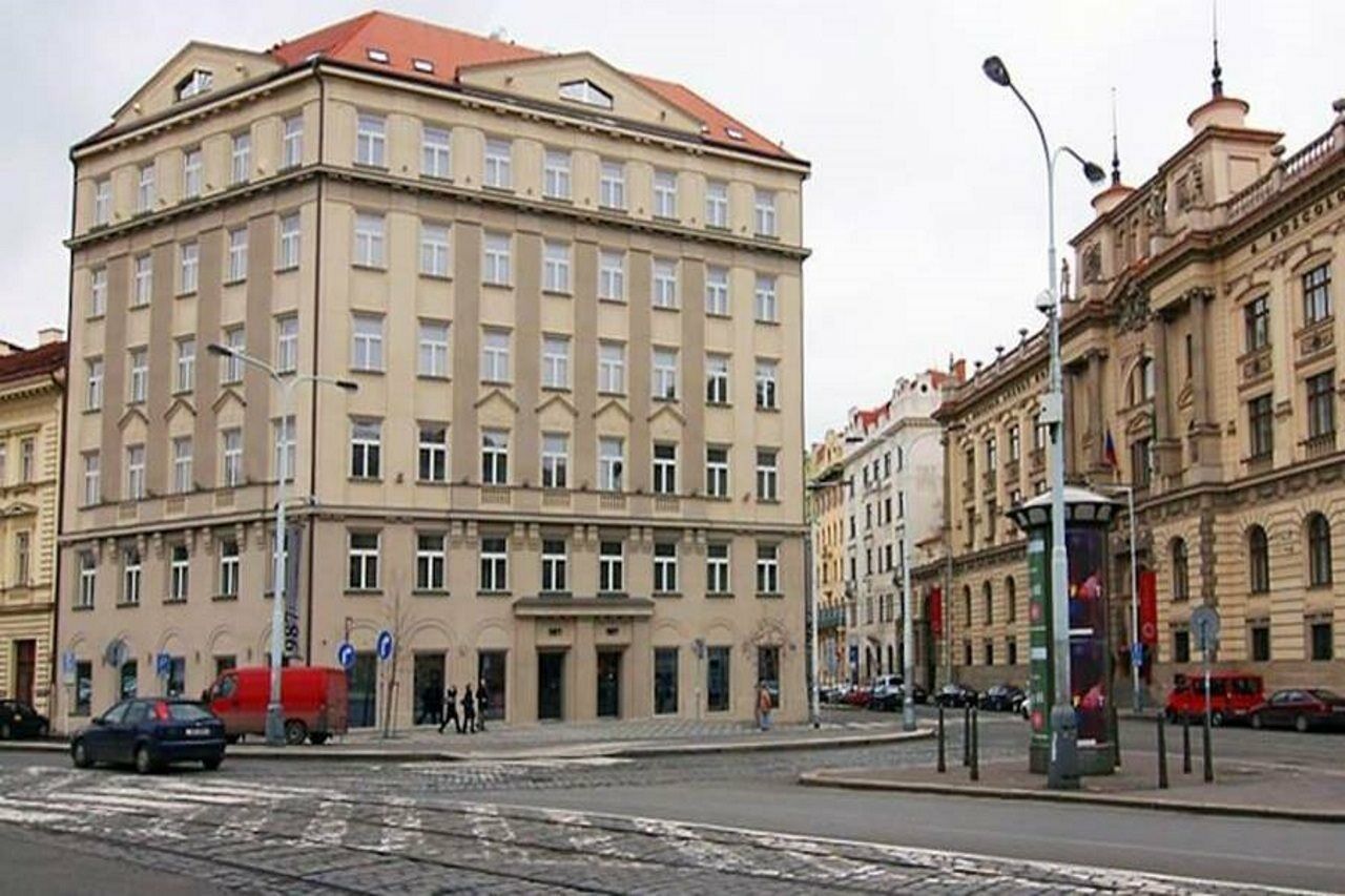 987 Design Prague Hotel Exterior photo